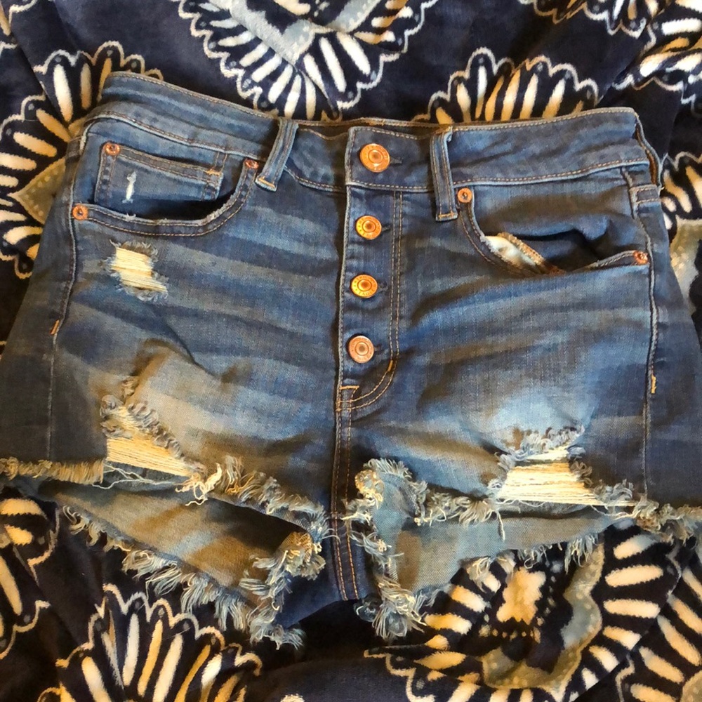 American eagle high waisted shorties